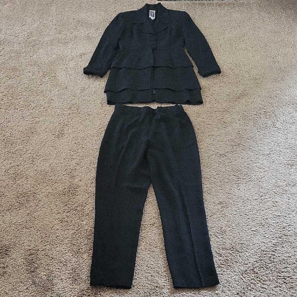 Elegant Women's ZELDA Black Layered Pantsuit